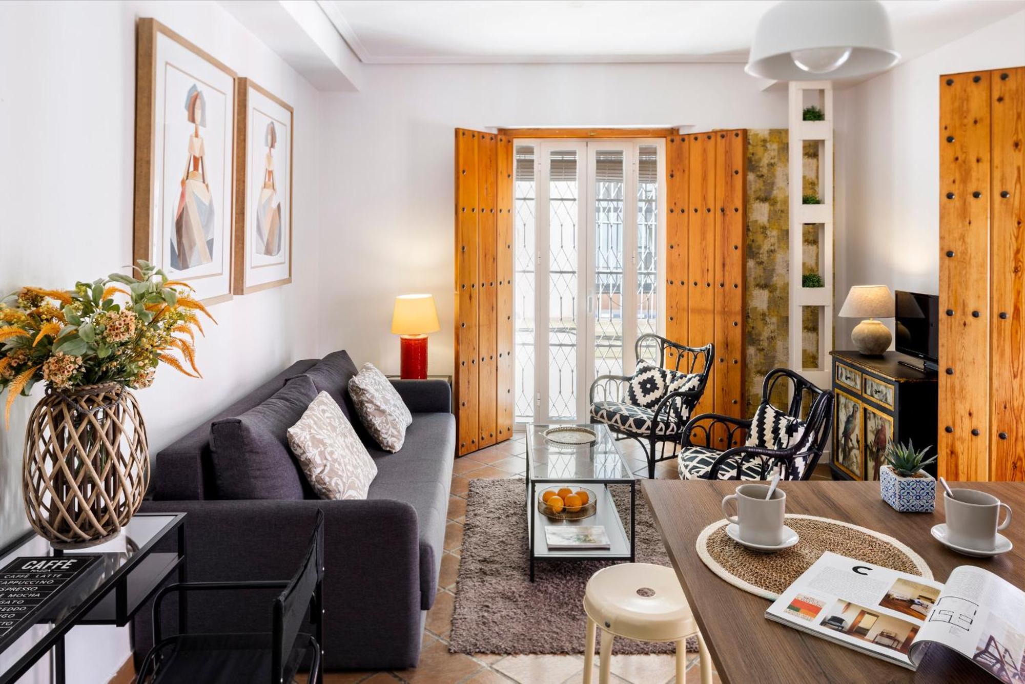 Lepanto Premium Apartments Seville Exterior photo